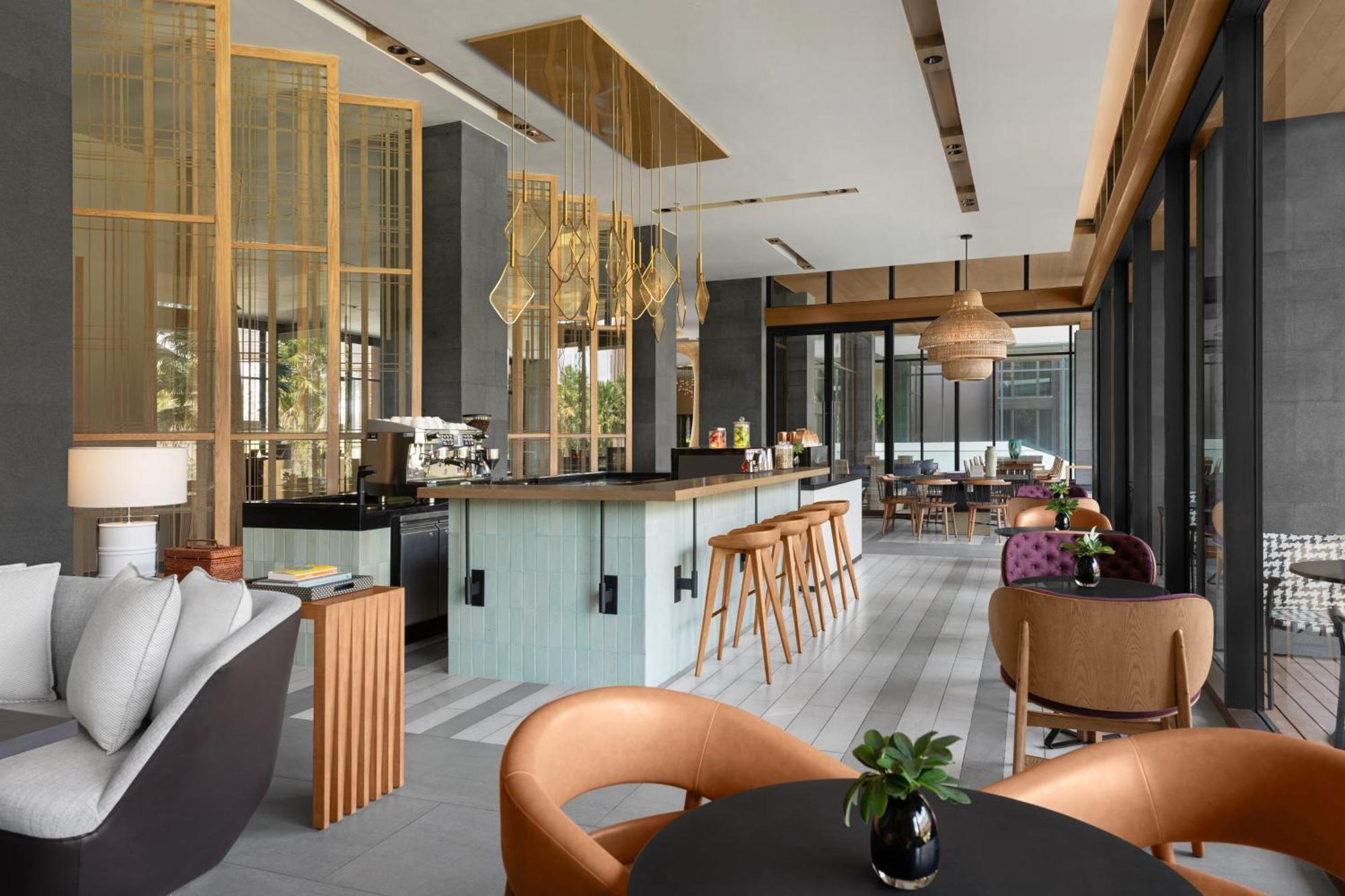 Courtyard By Marriott Bangkok Suvarnabhumi Airport Екстер'єр фото