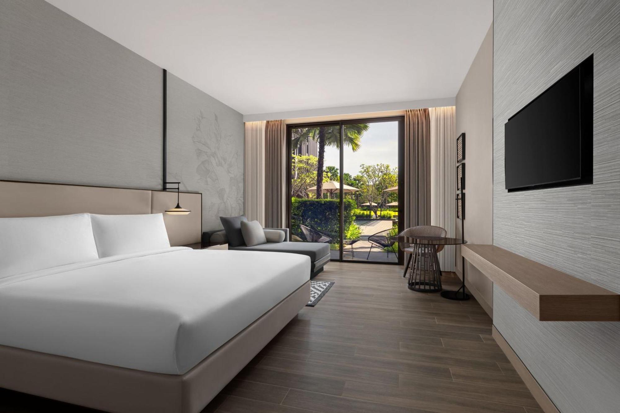 Courtyard By Marriott Bangkok Suvarnabhumi Airport Екстер'єр фото